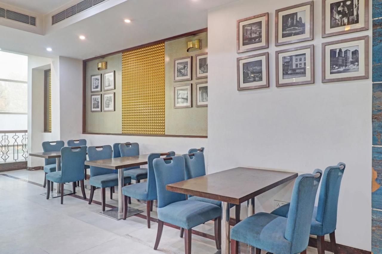 Oyo Townhouse 934 L'Elegant Hotel & Banquetby Ace Manor Ghaziabad Dış mekan fotoğraf